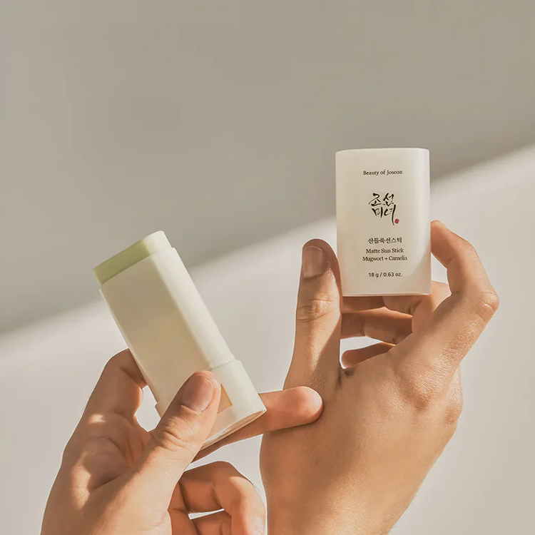 Beauty of Joseon Matte Sun Stick Mugwort + Camellia (18G)