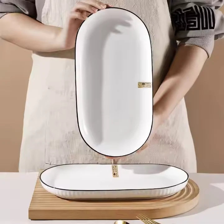 Black Line Vertical Pattern Fish Plate