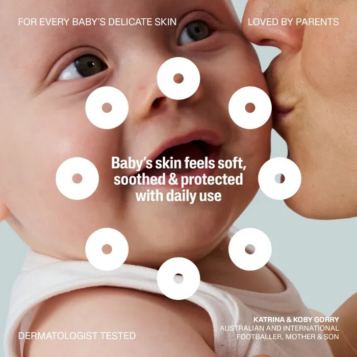 Cetaphil Baby Moisturising Baby Oil With Organic Calendula For Baby's Delicate Skin 200ML