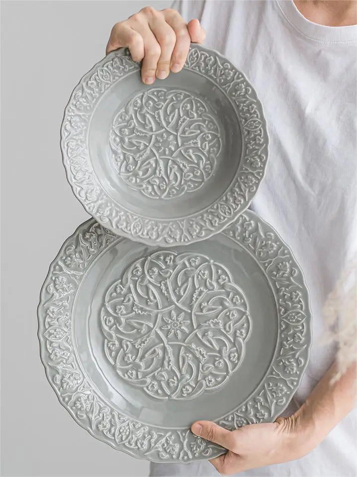Mary Grey -11 Inch Large Plate